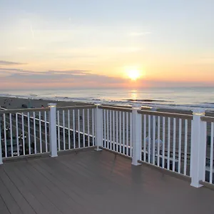 Safari Boardwalk Hotel